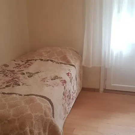 3 Bedroom Apartament *